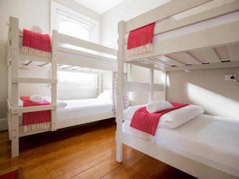Montacute Boutique Bunkhouse - Dalby Accommodation 11