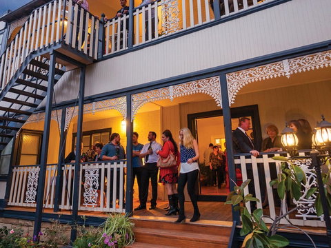 Montacute Boutique Bunkhouse - Dalby Accommodation 23