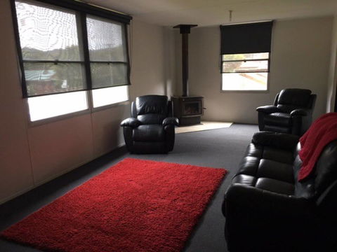 Harvey House - Dalby Accommodation 5