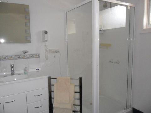 Freycinet Waters - Dalby Accommodation 30