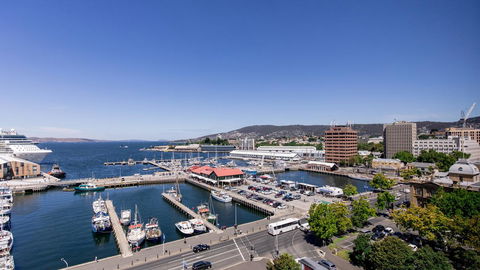 Hotel Grand Chancellor Hobart - Dalby Accommodation 1