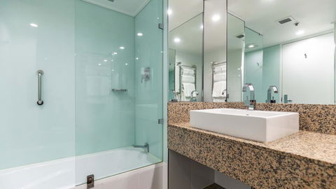 Hotel Grand Chancellor Hobart - Dalby Accommodation 12