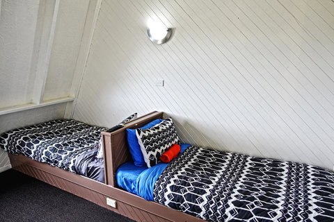 Diamond Island Resort - Dalby Accommodation 13