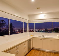 City Lights - Dalby Accommodation