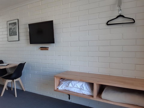 Anchor Wheel Motel - Dalby Accommodation 2