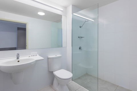 Travelodge Hotel Hobart Airport - Dalby Accommodation 18