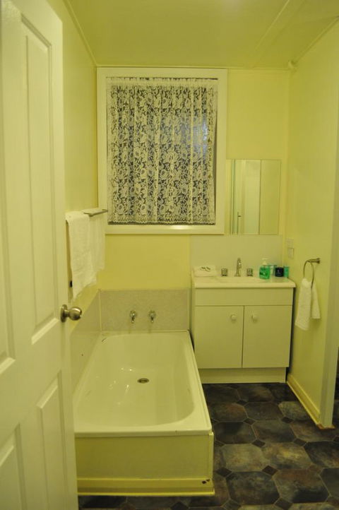 GreenGate Cottages - Dalby Accommodation 29
