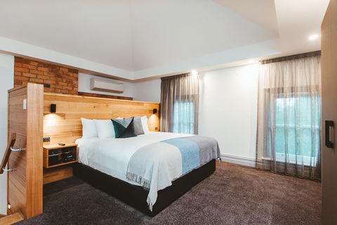 Maylands Lodge - Dalby Accommodation 2