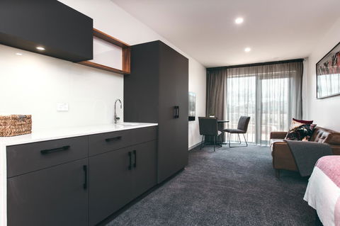 Maylands Lodge - Dalby Accommodation 39