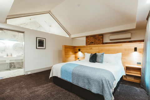 Maylands Lodge - Dalby Accommodation 9