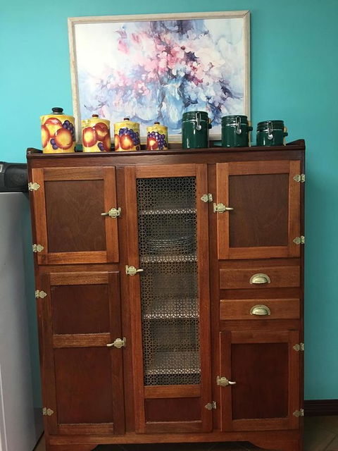 Blue Wren Bungalow - Dalby Accommodation 6