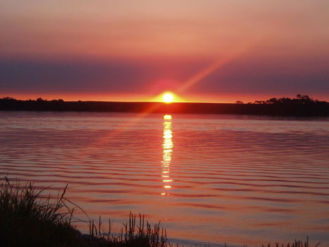 Regatta Point Tavern & Holiday Villas - Dalby Accommodation 41