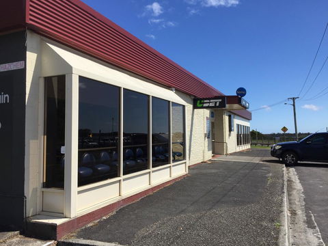 Regatta Point Tavern & Holiday Villas - Dalby Accommodation 0