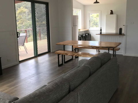 Derby Digs Cottage - Dalby Accommodation 4