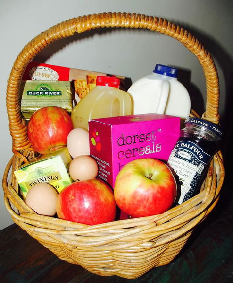 Eden Orchard & Farmstay - Dalby Accommodation 24