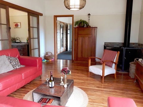 Eden Orchard & Farmstay - Dalby Accommodation 7