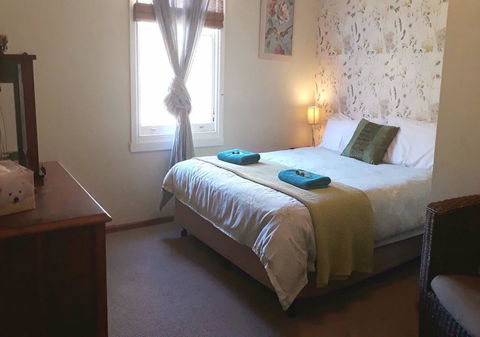 Eden Orchard & Farmstay - Dalby Accommodation 5