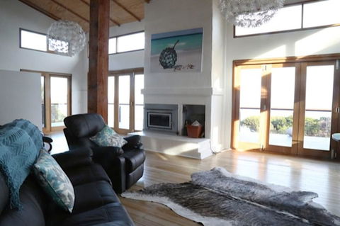 Driftwood Bay Of Fires - Dalby Accommodation 3