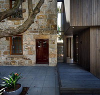 Blue Magnolia - Dalby Accommodation