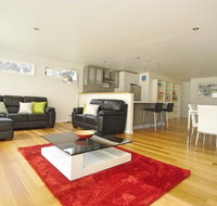 Seaview Apartment - Dalby Accommodation