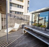 Avalon City Retreat - Dalby Accommodation