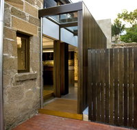 Stone Flower - Dalby Accommodation
