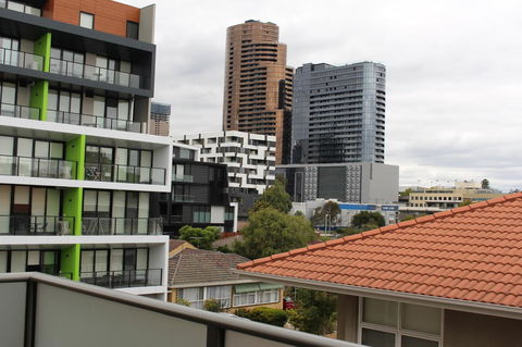 Poplar Box Hill Apartment - Dalby Accommodation 1