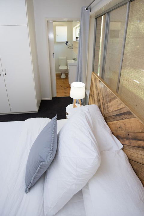 Flora Hill Creek Views - Dalby Accommodation 1