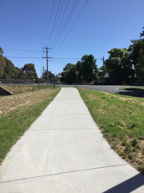 Flora Hill Creek Views - Dalby Accommodation 20