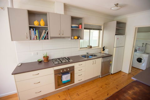 Flora Hill Creek Views - Dalby Accommodation 4