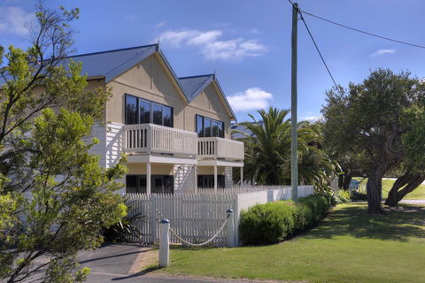 Boathouse Resort Studios And Suites - Dalby Accommodation 22
