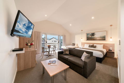 Boathouse Resort Studios And Suites - Dalby Accommodation 7