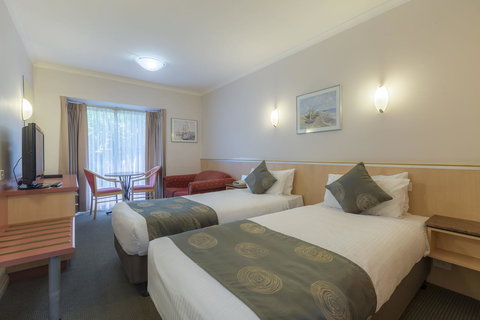 The Waverley International Hotel - Dalby Accommodation 10