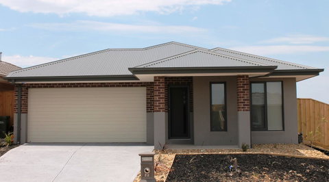 Atarhi Villas - Melbourne - Dalby Accommodation 0