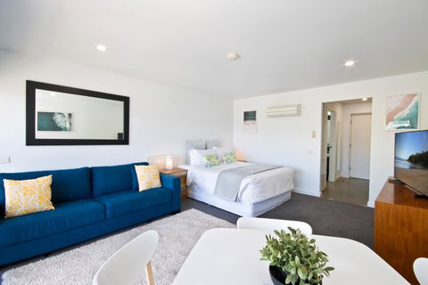 Lorne Bay View Motel - Dalby Accommodation 36