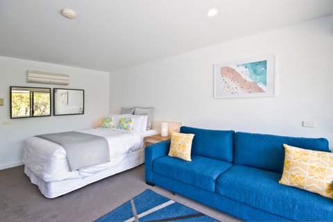 Lorne Bay View Motel - Dalby Accommodation 18