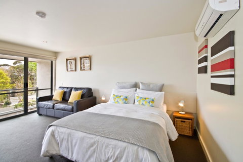 Lorne Bay View Motel - Dalby Accommodation 25