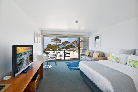 Lorne Bay View Motel - Dalby Accommodation 13