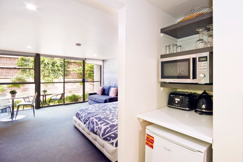 Lorne Bay View Motel - Dalby Accommodation 42