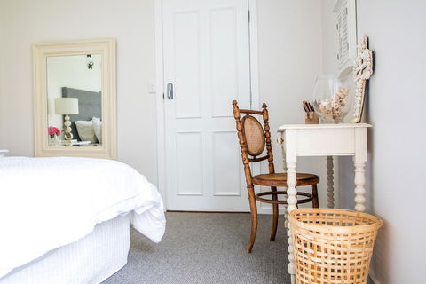 The Cottage - Dalby Accommodation 19