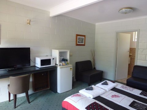 The Grampians Motel - Dalby Accommodation 39