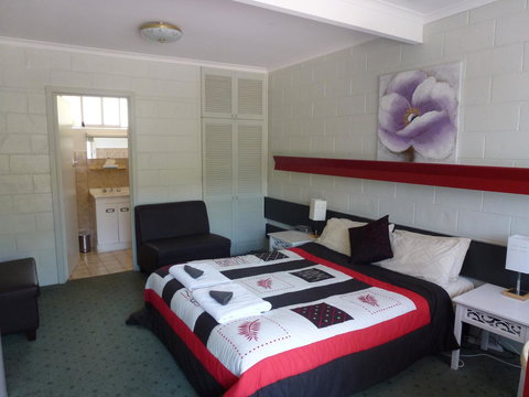 The Grampians Motel - Dalby Accommodation 42