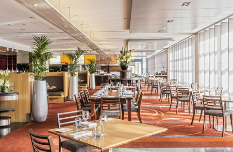 PARKROYAL Melbourne Airport - Dalby Accommodation 23