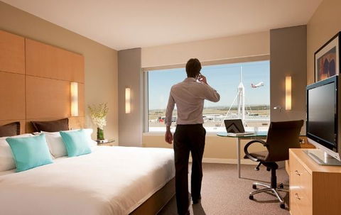 PARKROYAL Melbourne Airport - Dalby Accommodation 40