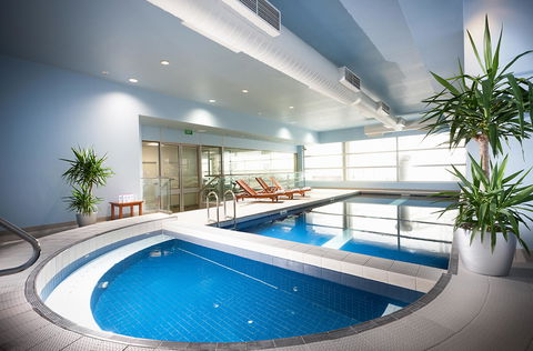 PARKROYAL Melbourne Airport - Dalby Accommodation 13