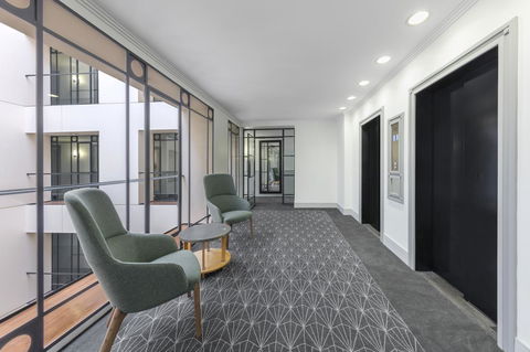 The Savoy Hotel On Little Collins Melbourne - Dalby Accommodation 10