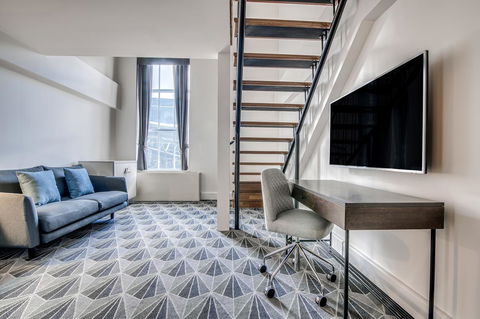 The Savoy Hotel On Little Collins Melbourne - Dalby Accommodation 9