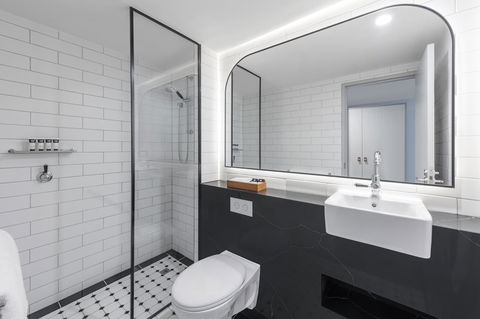 The Savoy Hotel On Little Collins Melbourne - Dalby Accommodation 14