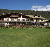 Bright Chalet - Dalby Accommodation