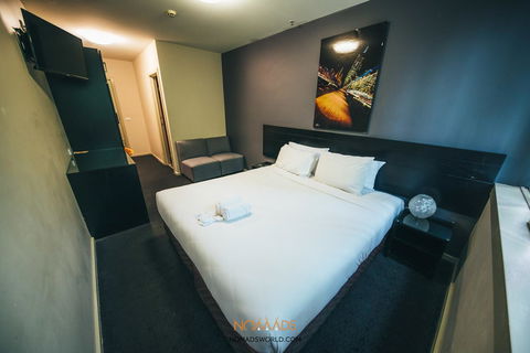 Nomads Melbourne Backpackers - Dalby Accommodation 18